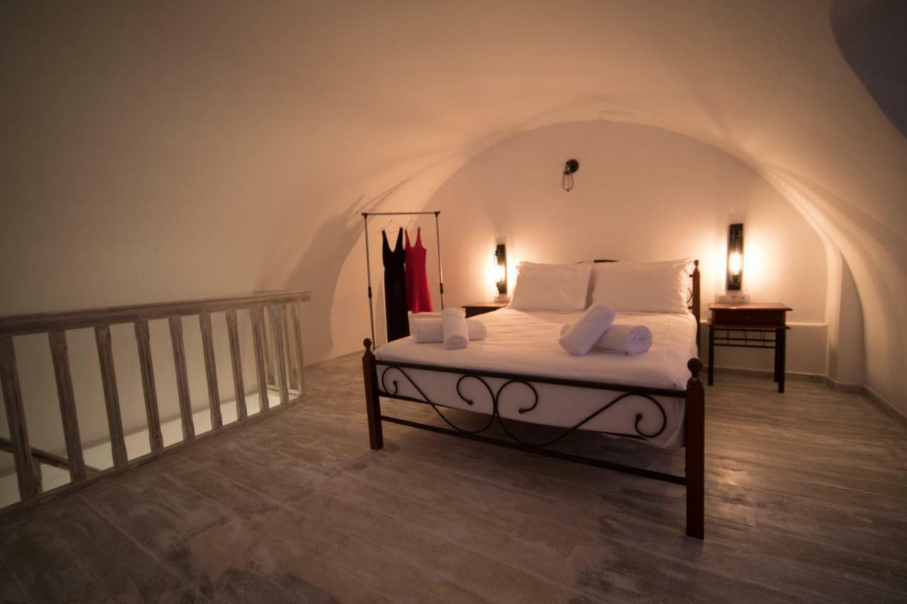 Galaxy Santorini