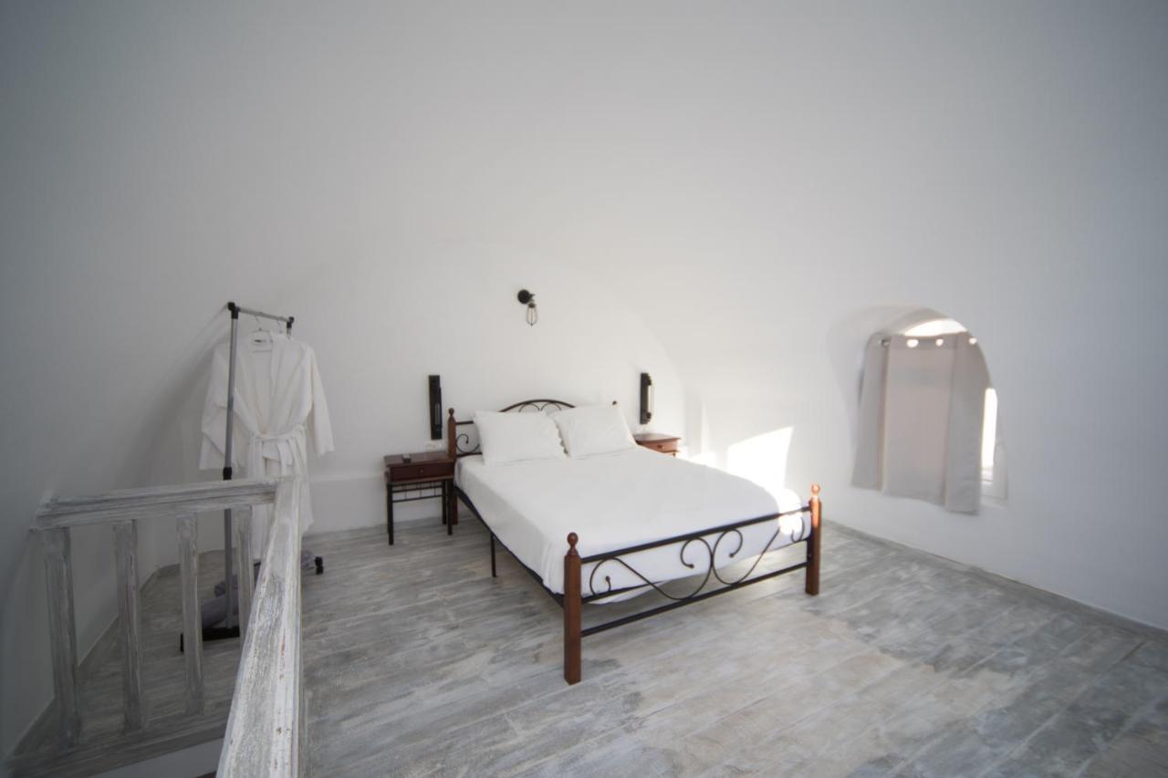 Galaxy Santorini Fira (Santorini)